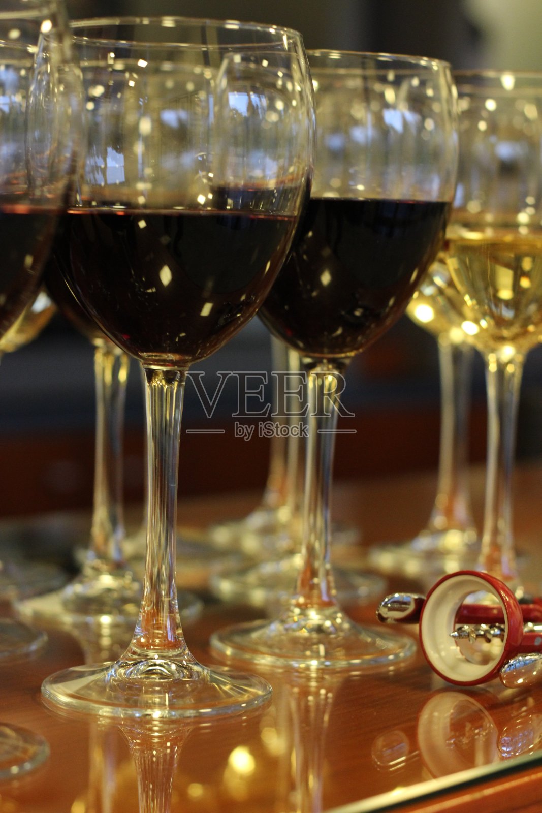 酒杯照片摄影图片