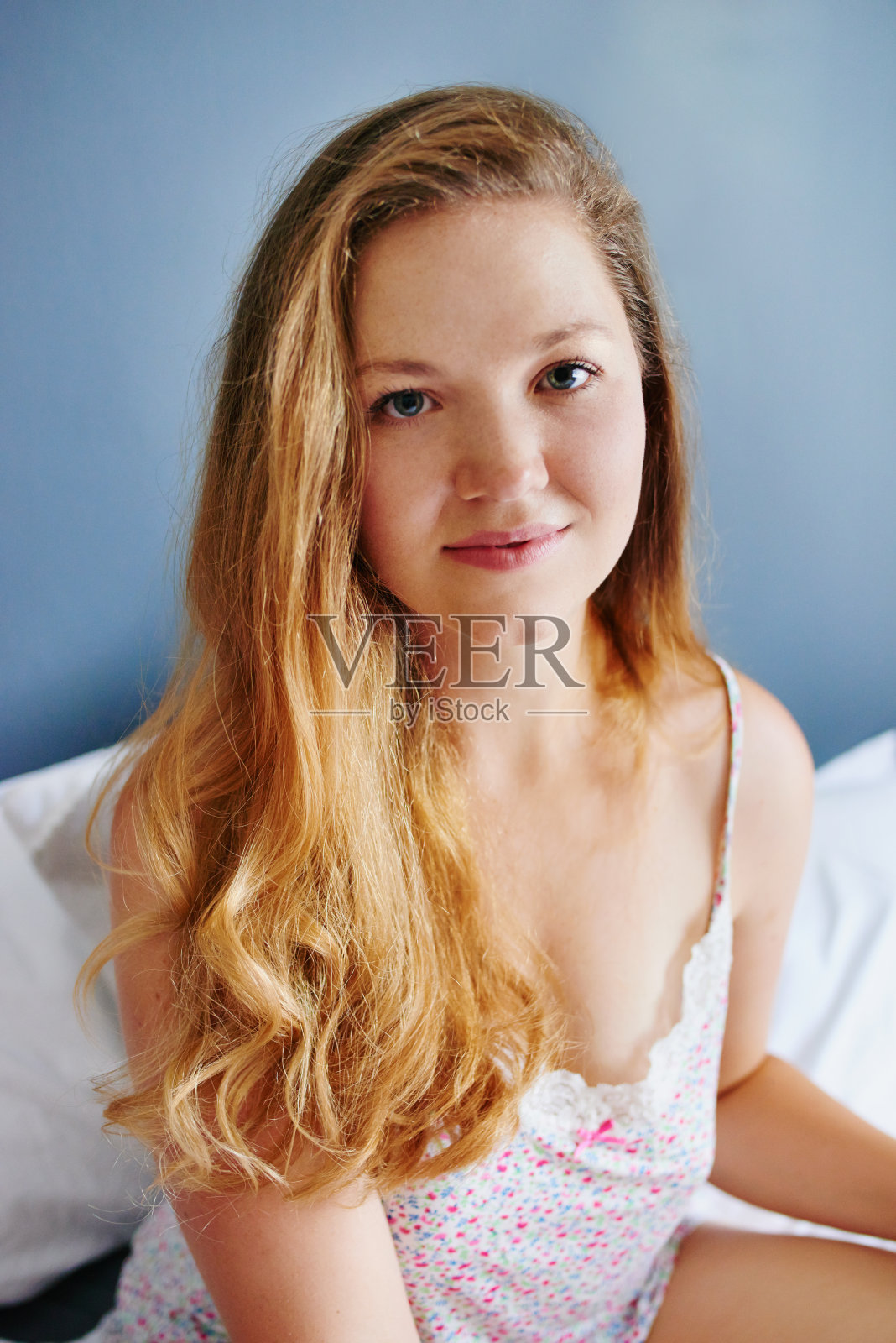 昨晚睡得真香照片摄影图片