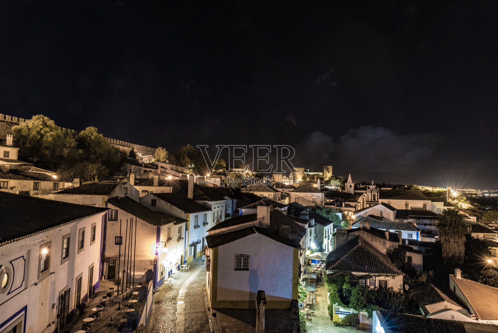 夜晚的古城——葡萄牙的奥比多斯照片摄影图片