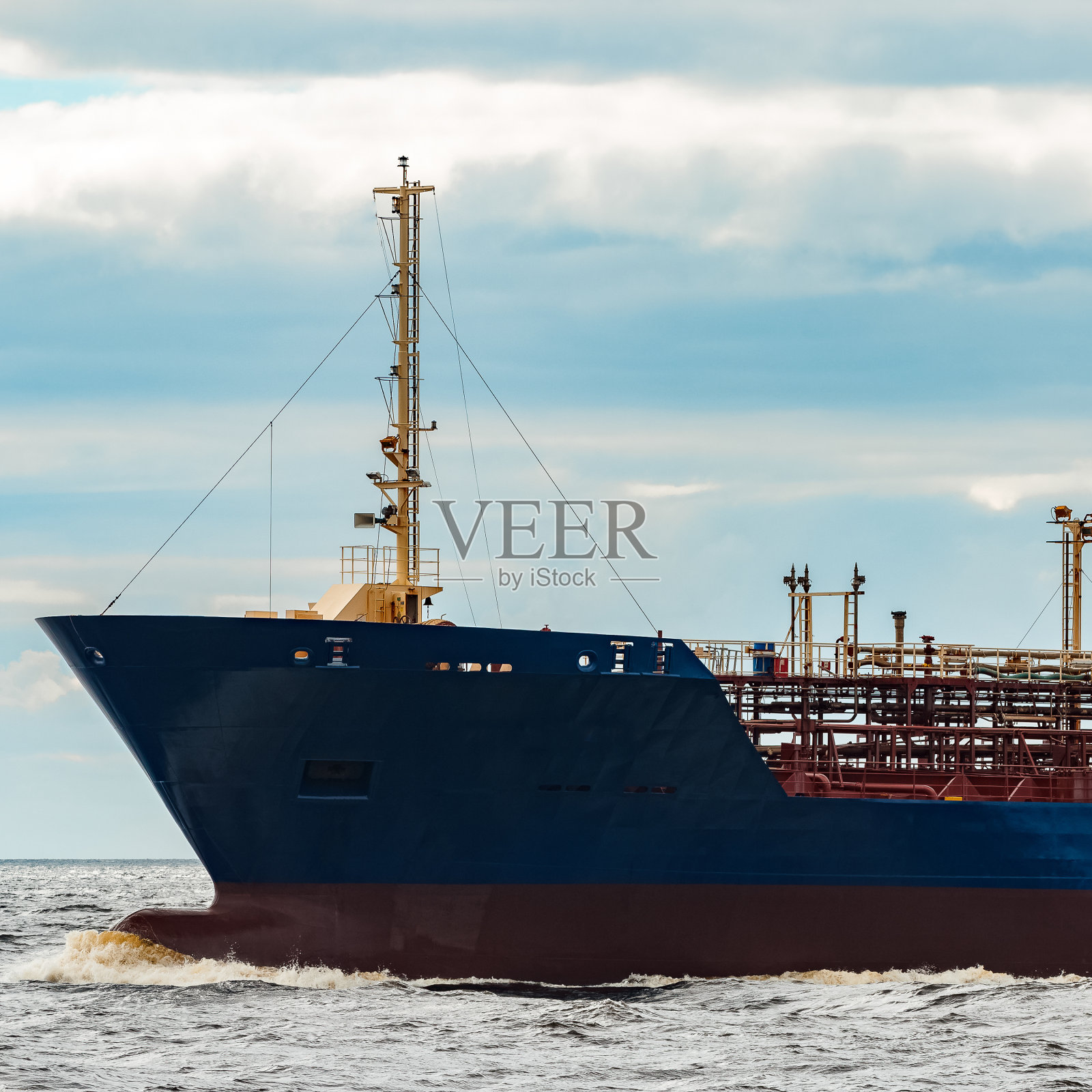 蓝色油轮照片摄影图片