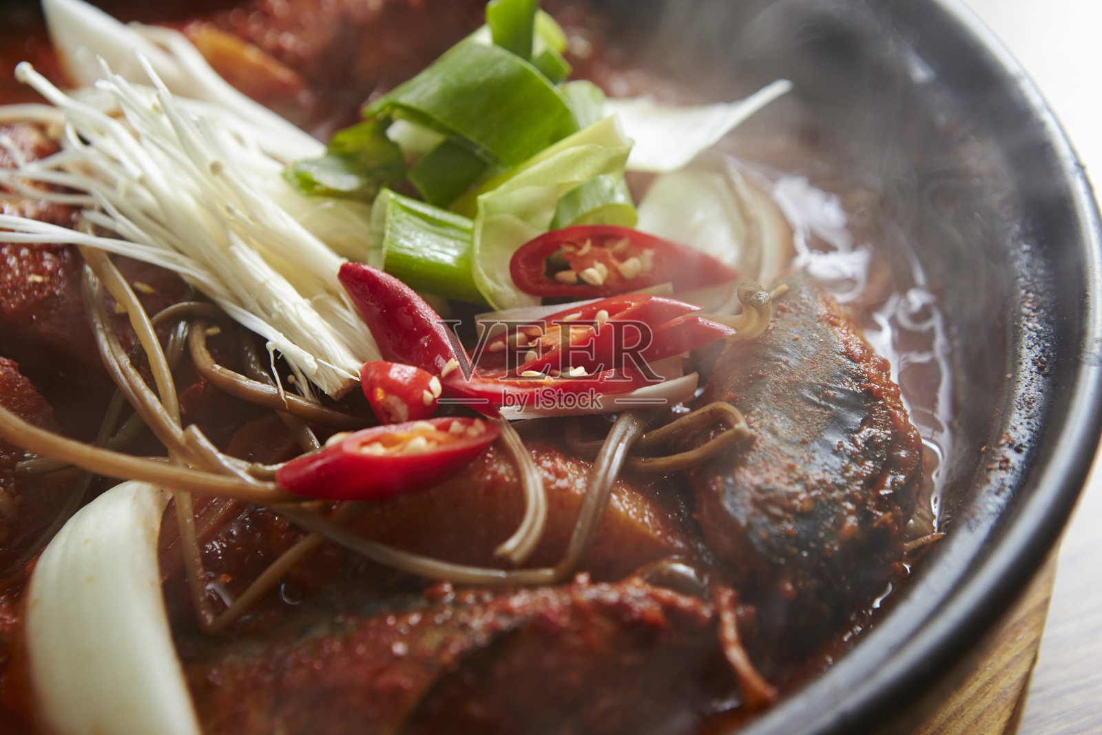 韩式辣鱼火锅照片摄影图片