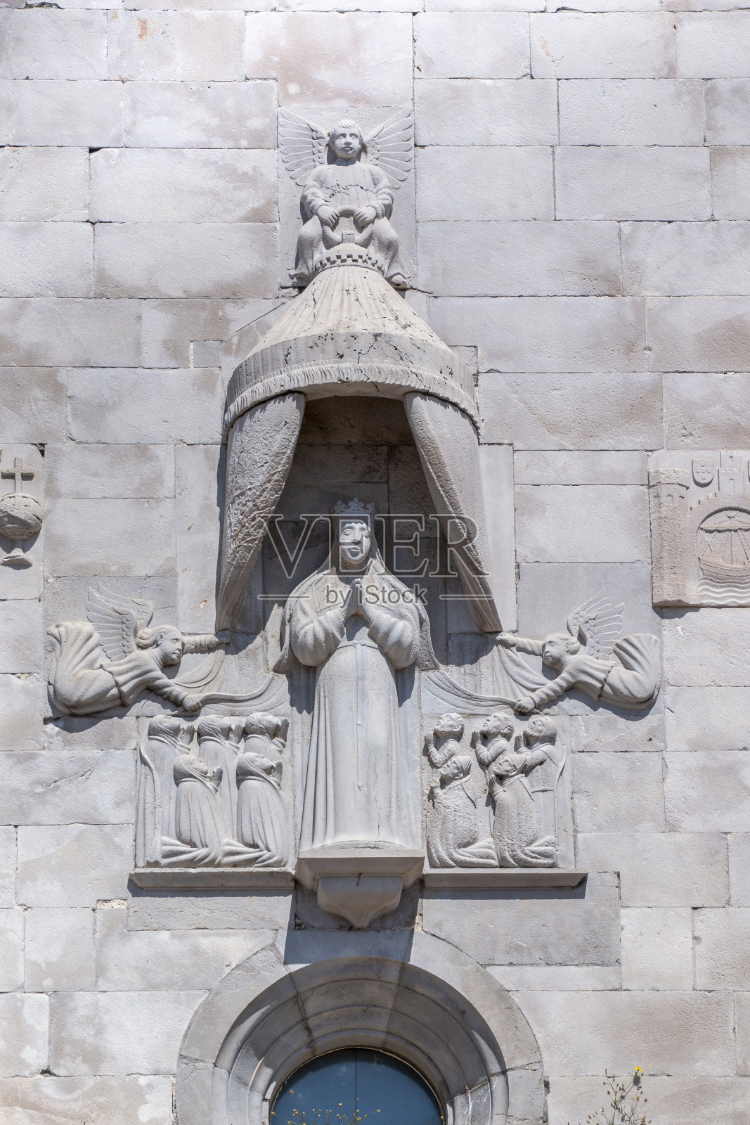 基督教教堂的雕塑照片摄影图片