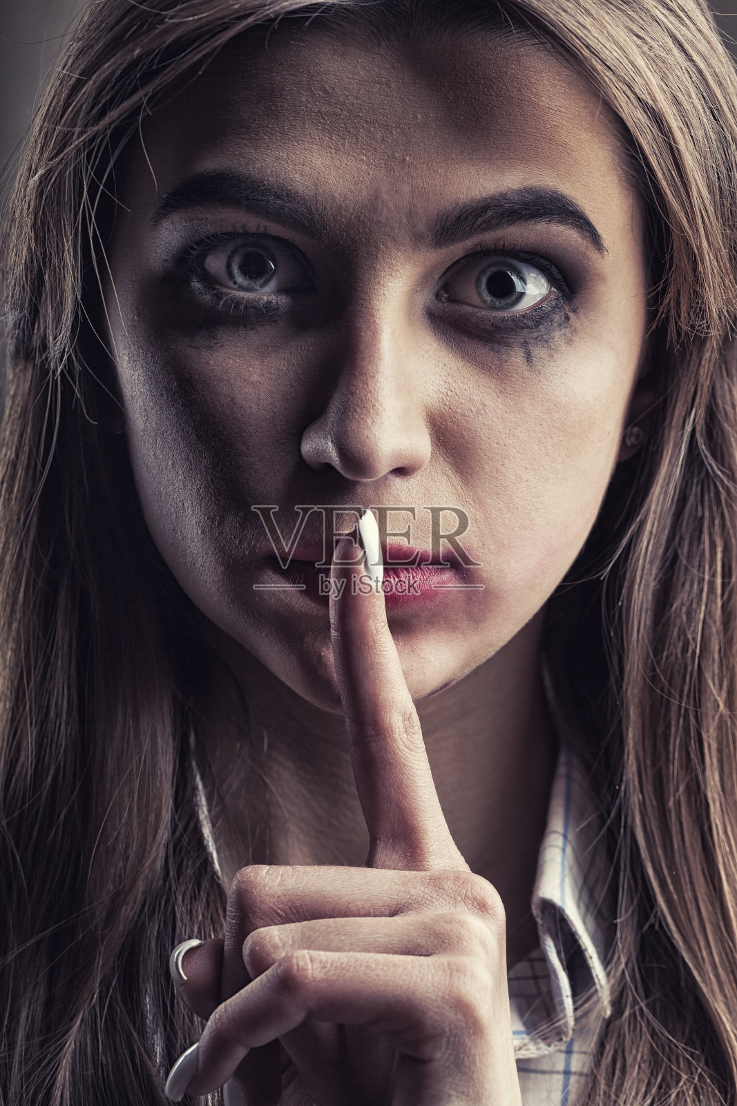 家庭暴力概念照片摄影图片