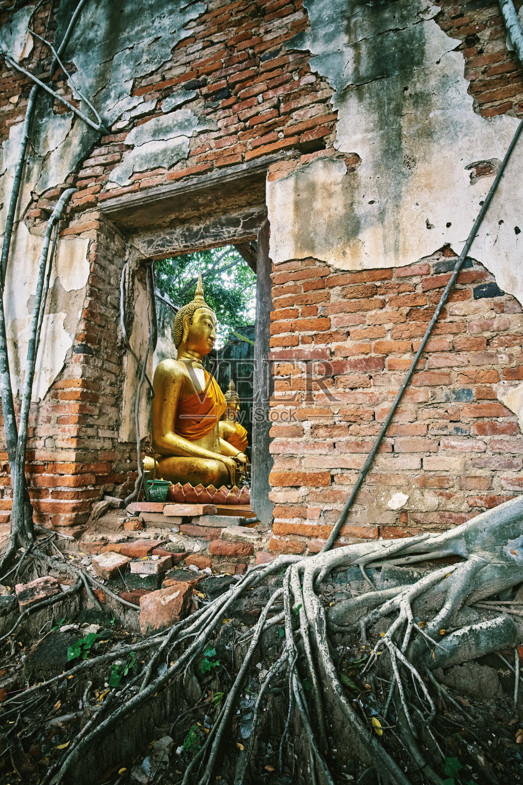 窗口的古老教堂的佛教寺庙照片摄影图片