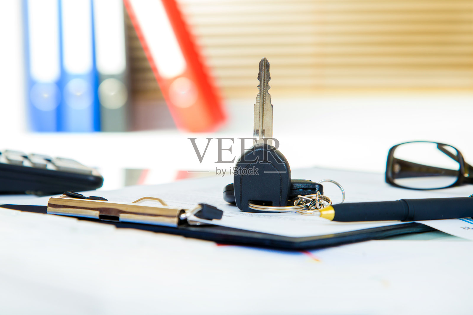 图片文件一些图形计算器和汽车钥匙照片摄影图片