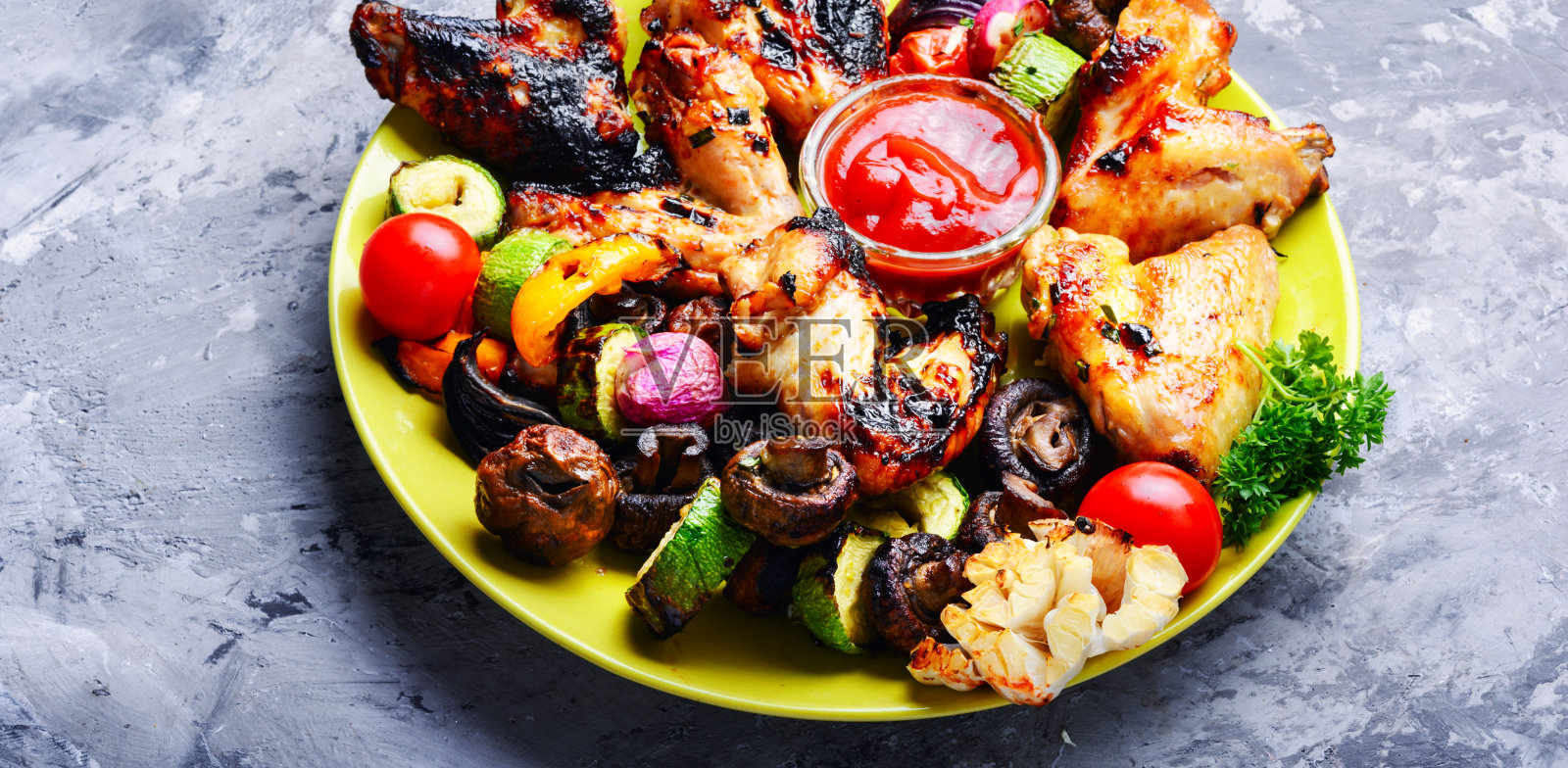 脆皮鸡翅照片摄影图片