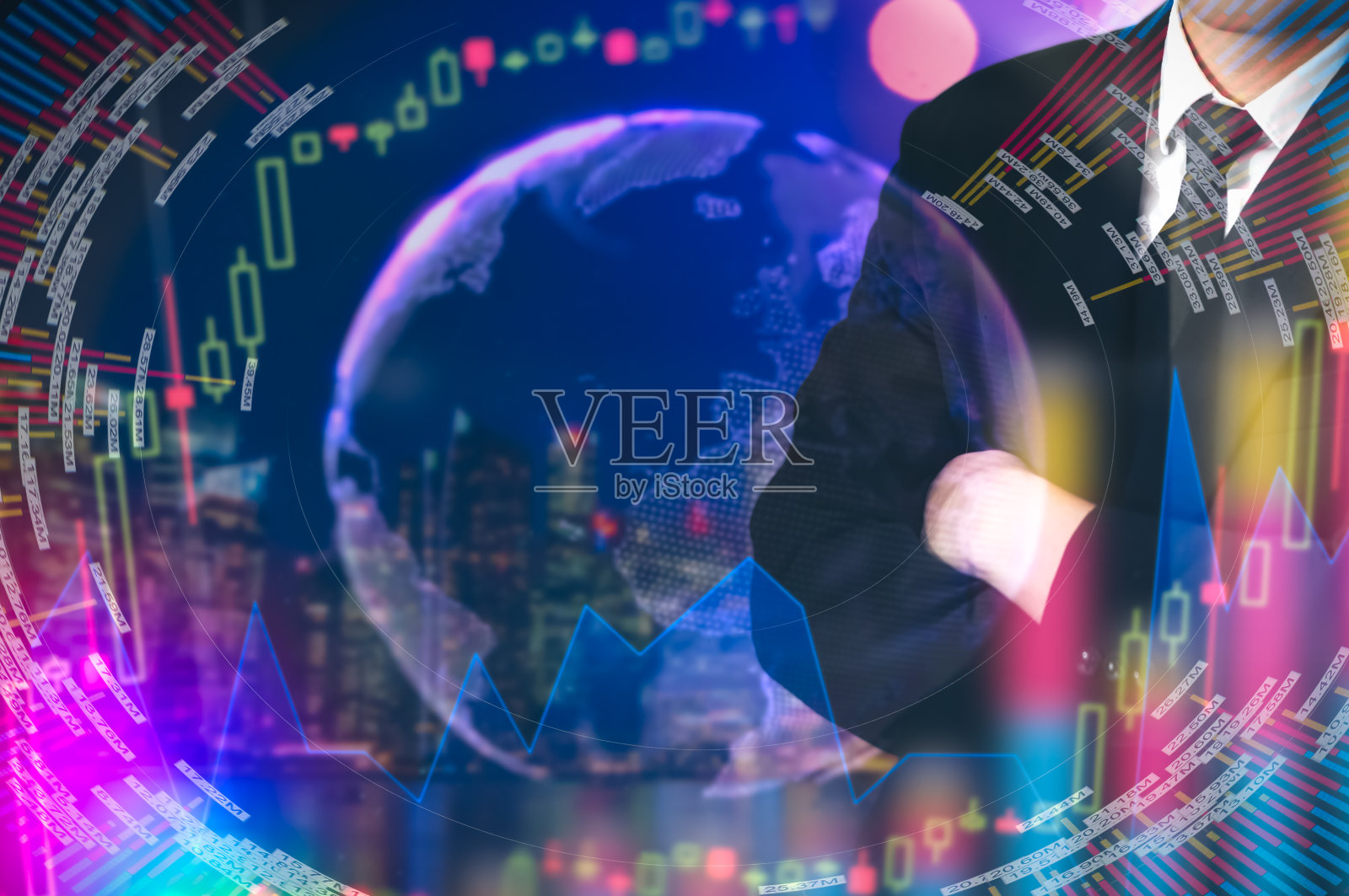 在抽象模糊图片上显示交易图，业务图和投资期货市场的交易监测，应用程序界面是交易股票，货币。股票经纪人的工具。照片摄影图片