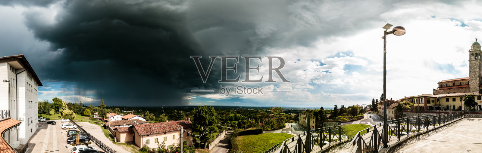 对弗劳利·威尼斯-朱利亚的计划感到愤怒照片摄影图片