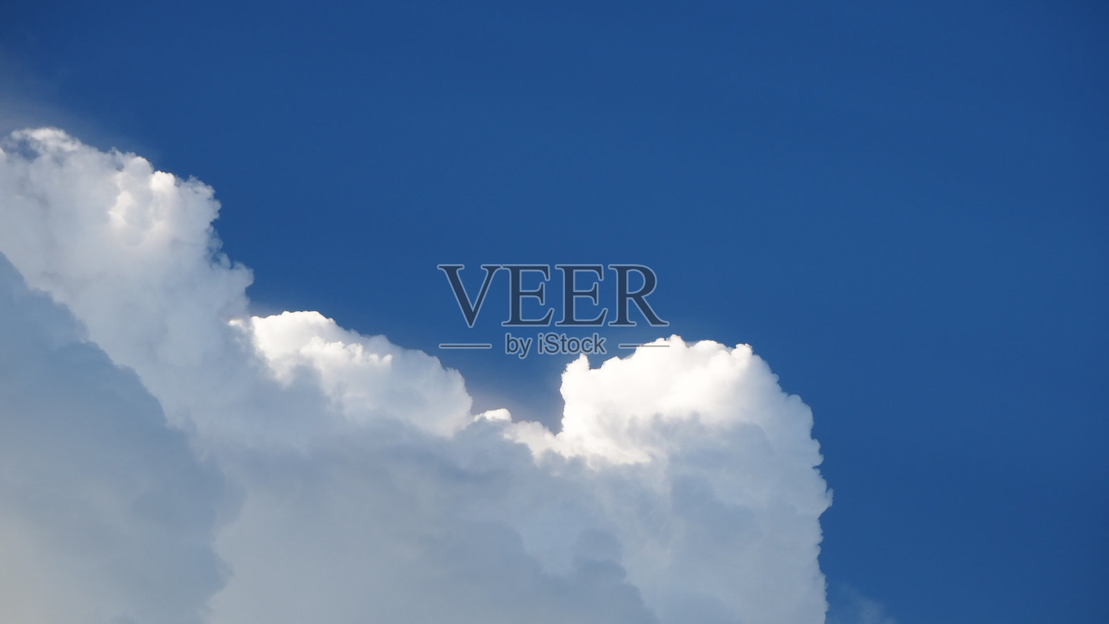 蓝天与云彩的背景照片摄影图片