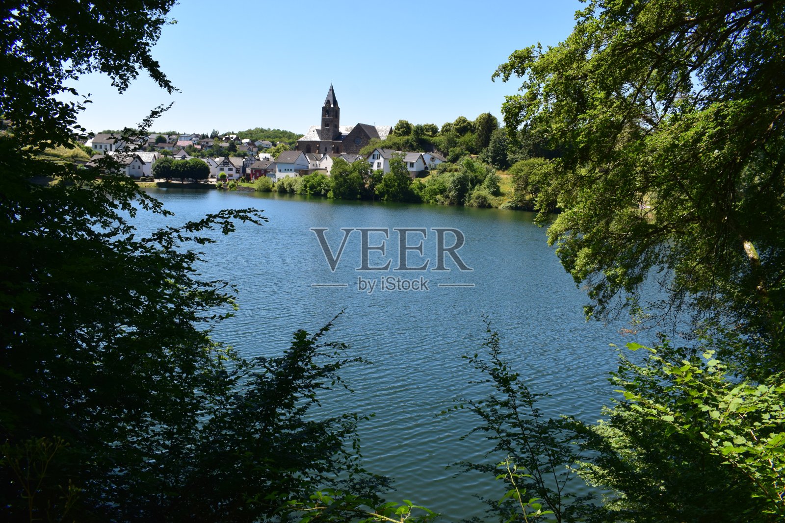 “乌尔梅纳马亚尔湖”照片摄影图片