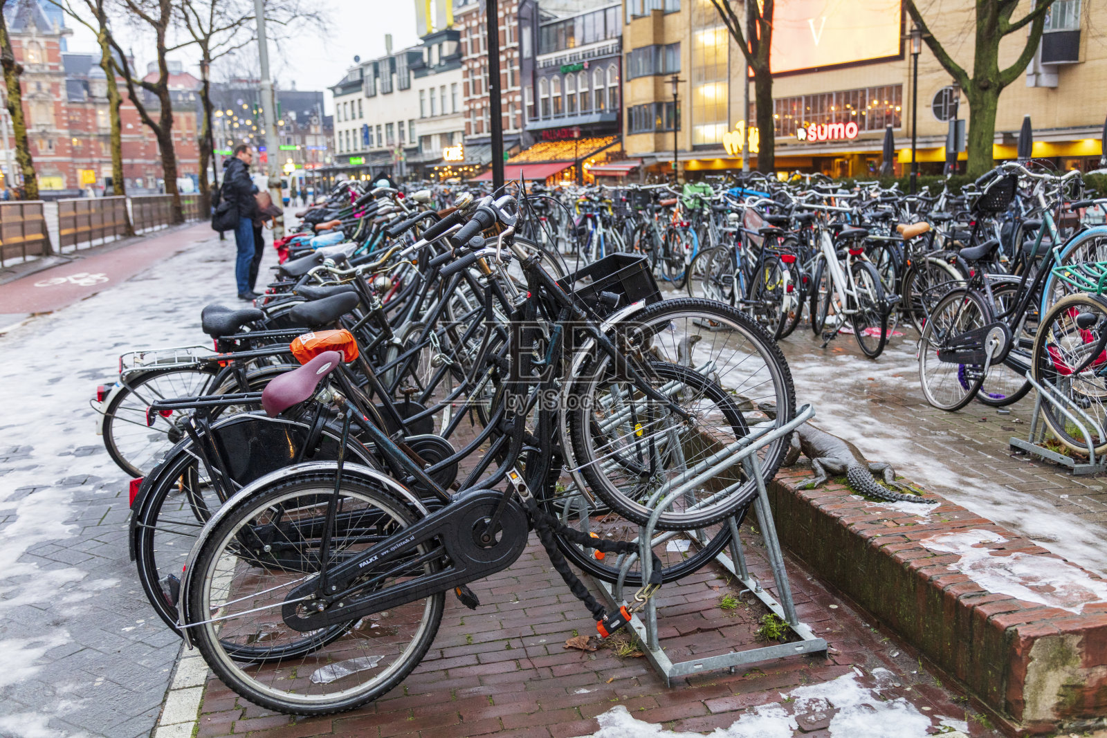 阿姆斯特丹:自行车停车照片摄影图片