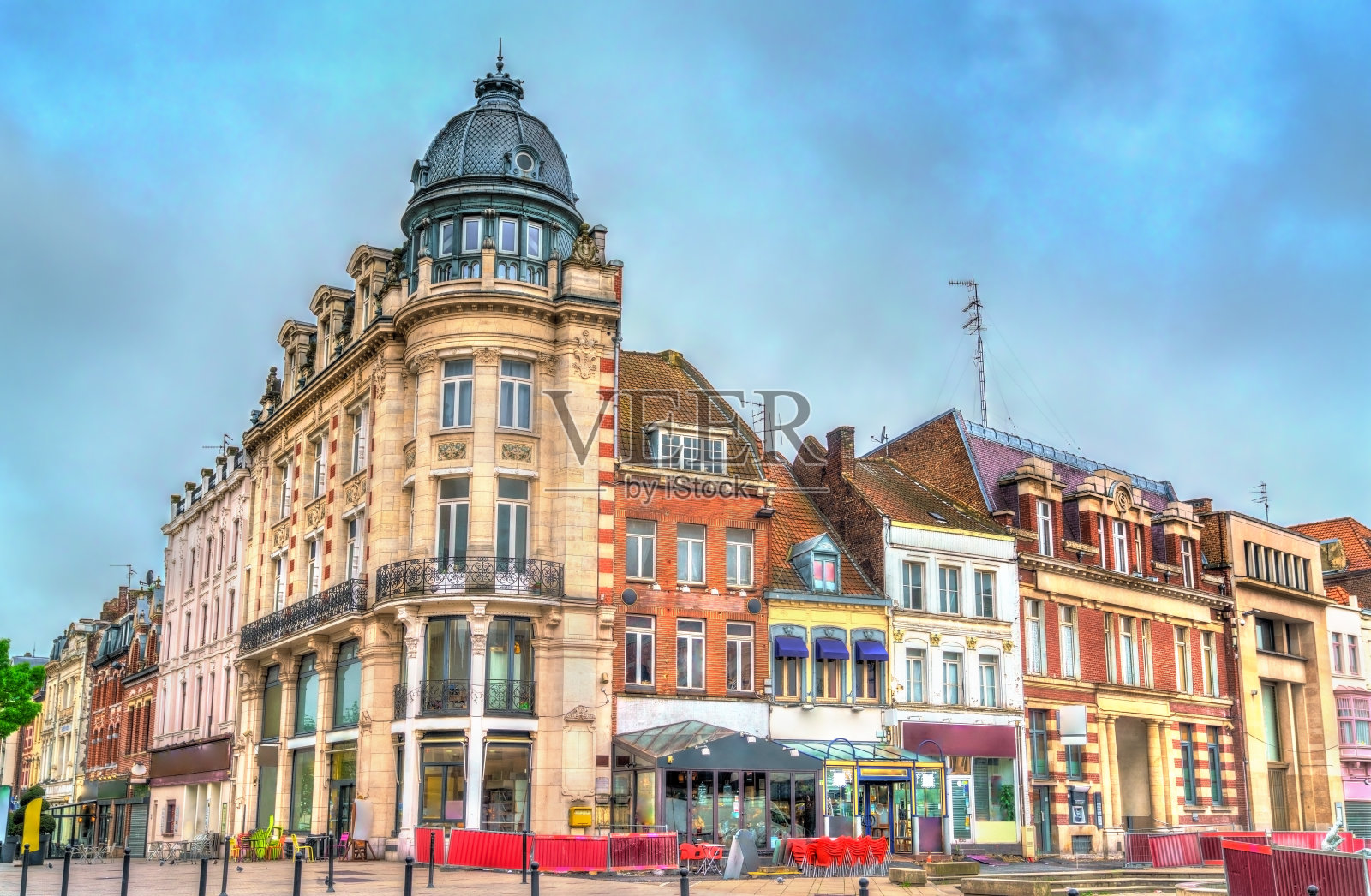 图尔科因，法国北部里尔附近的一个小镇照片摄影图片