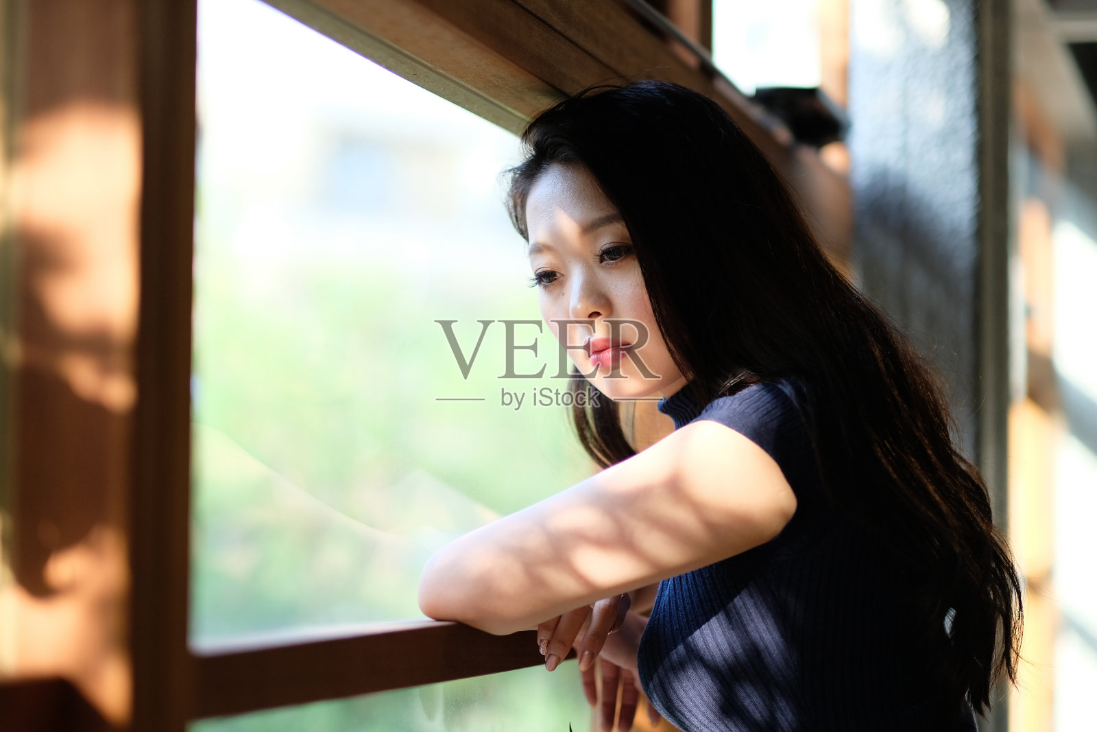 想女人照片摄影图片