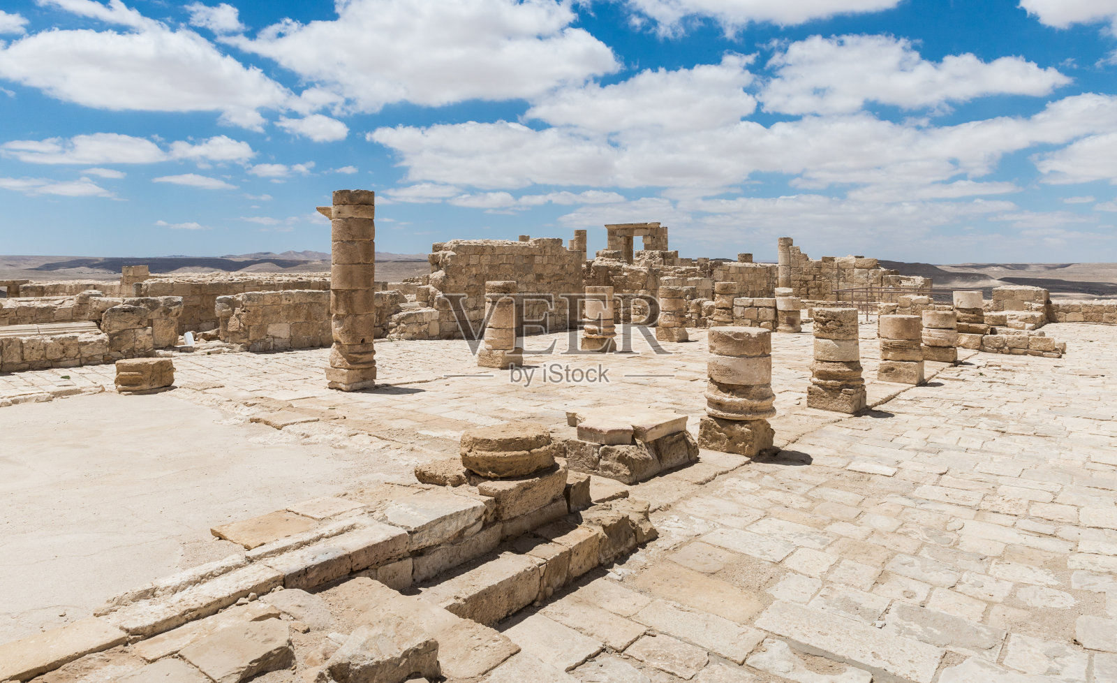 以色列内盖夫沙漠阿夫达特北部教堂遗址（联合国教科文组织世界遗产）照片摄影图片