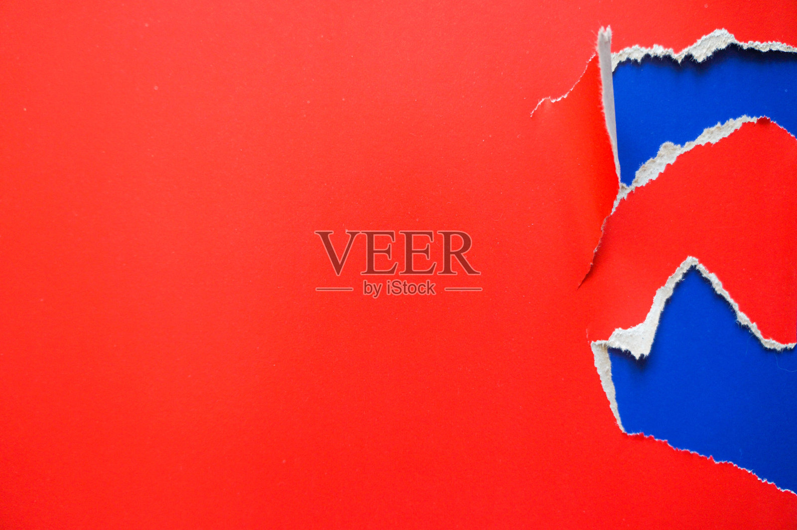 时尚平铺背景用彩色碎纸。照片摄影图片