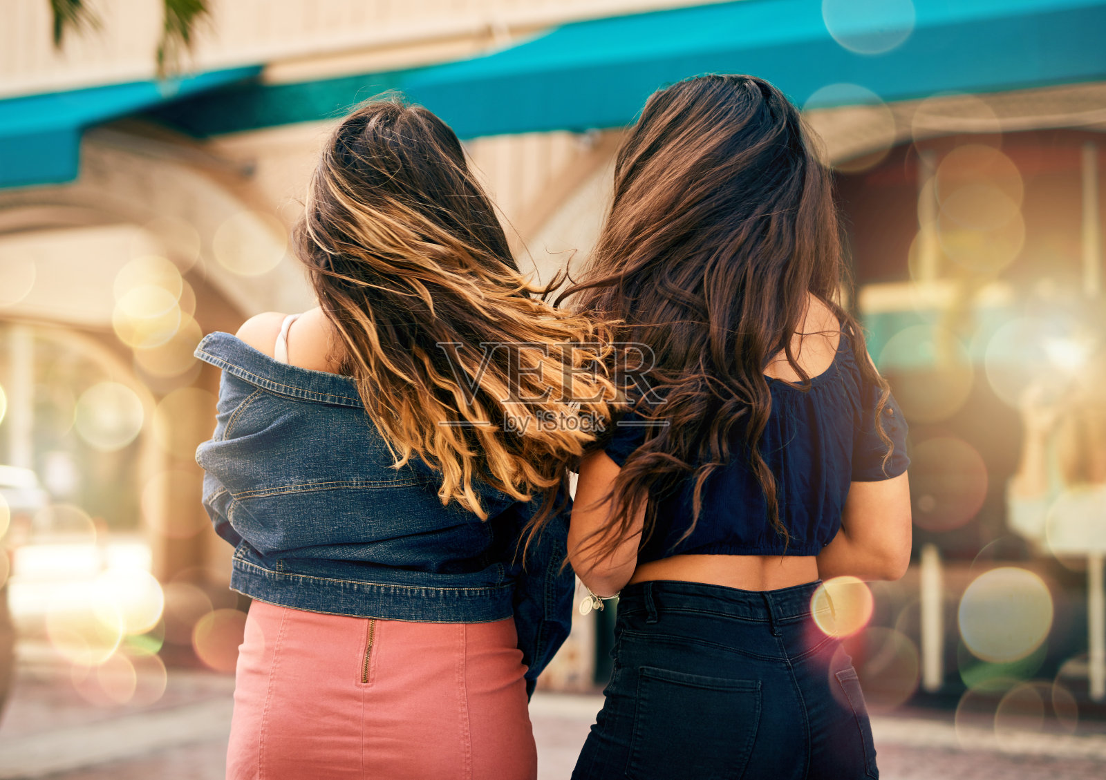 我们的闺蜜关系牢不可破照片摄影图片