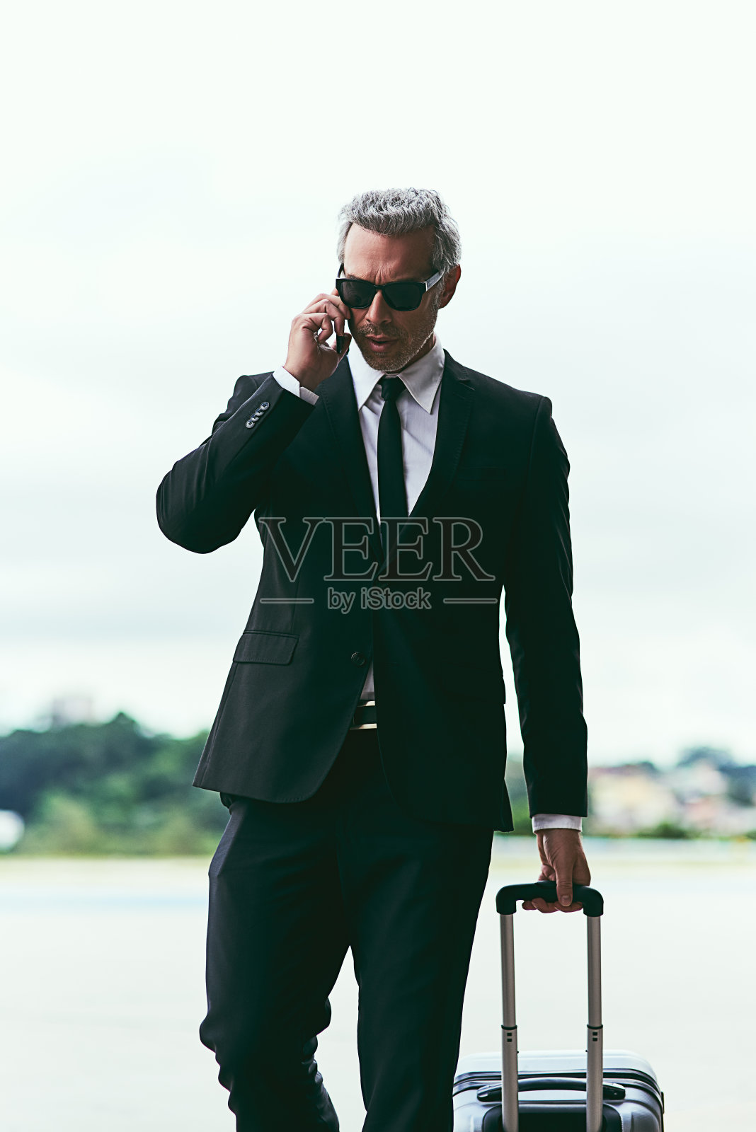 我刚刚登陆照片摄影图片