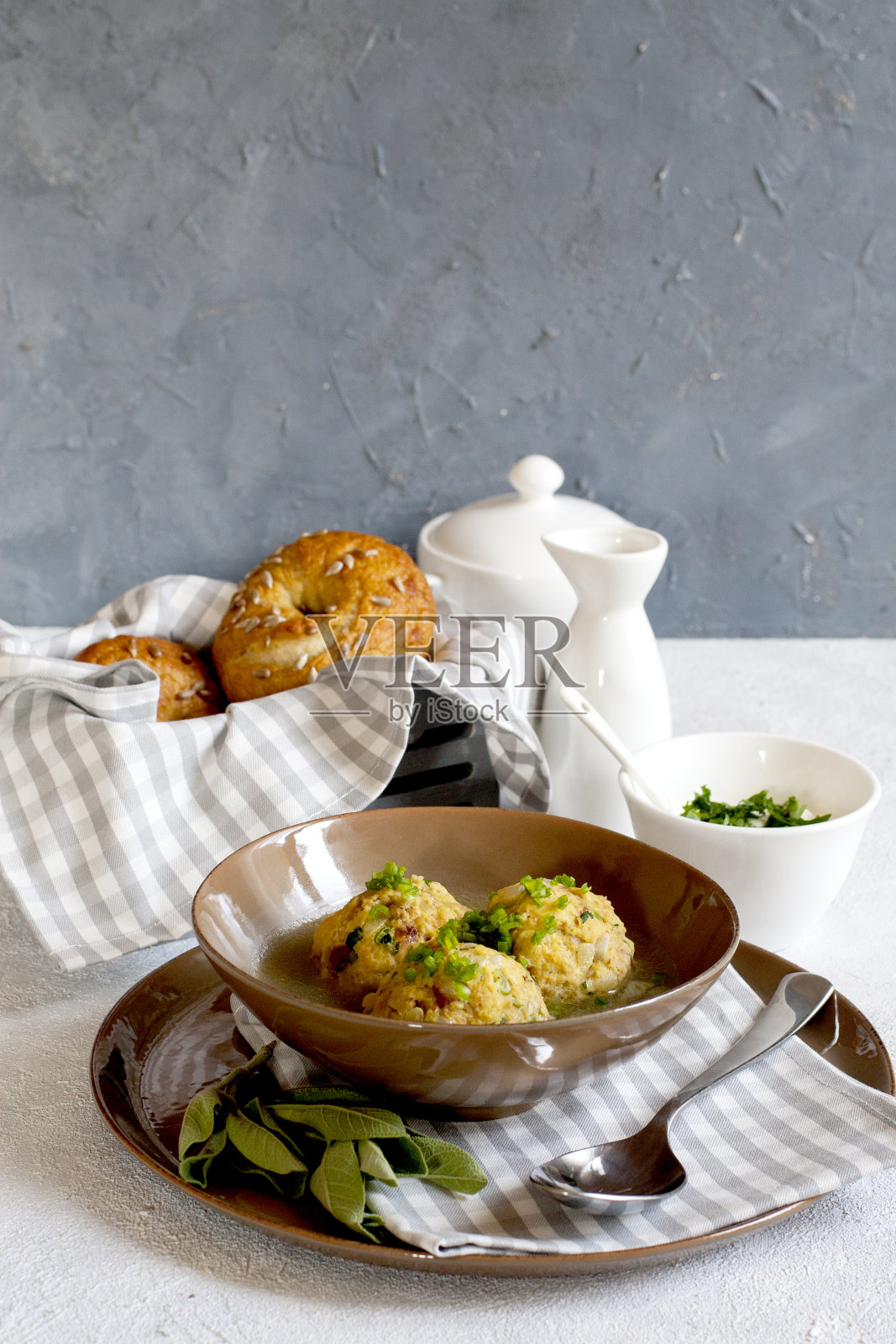 自制Canederli或Knödel典型的上阿迪杰，德国，奥地利。照片摄影图片