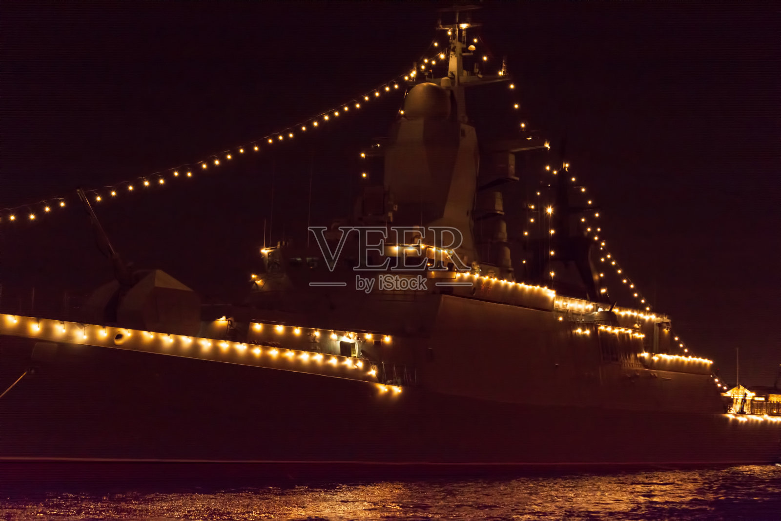 俄罗斯军舰。照片摄影图片