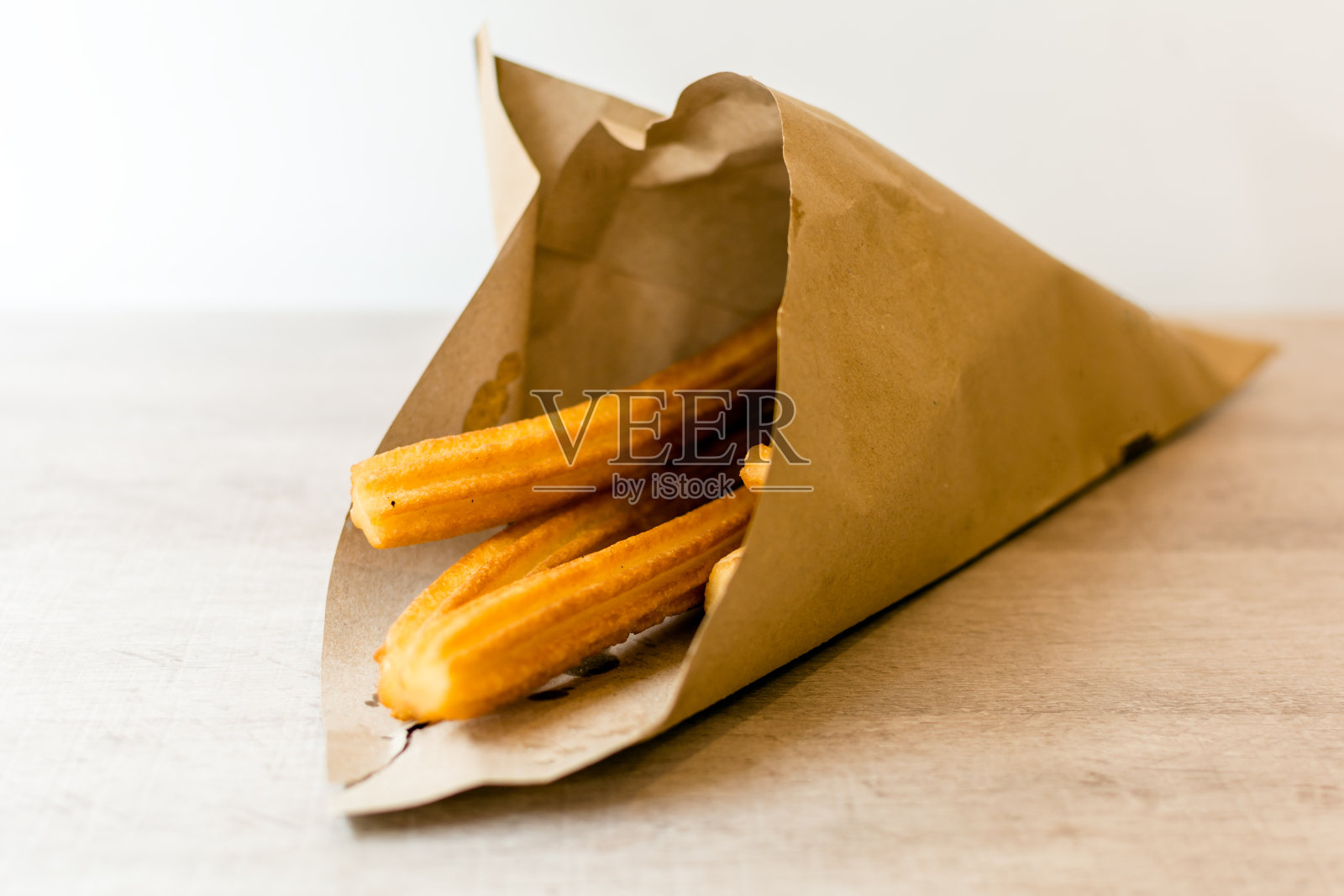 传统的西班牙甜点油条照片摄影图片