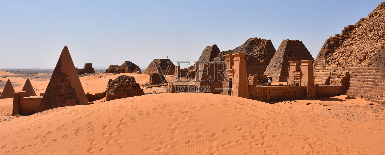 金字塔Meroe照片摄影图片