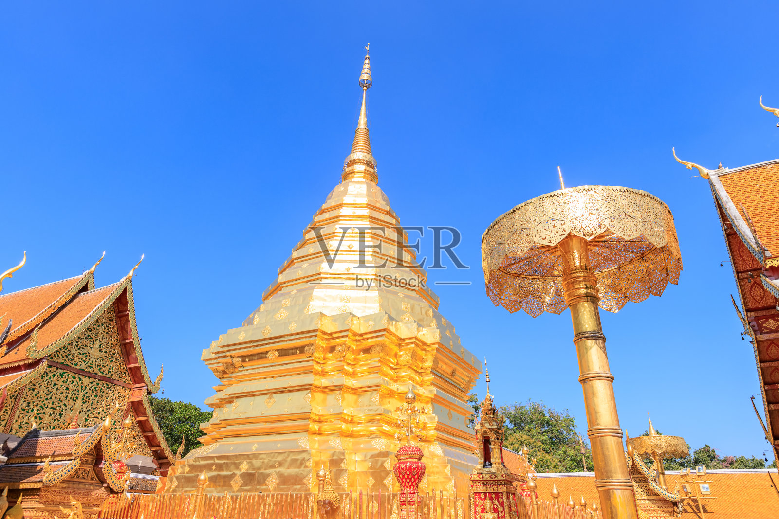 素贴Wat Phra That Doi Suthep是泰国北部清迈的著名寺庙照片摄影图片