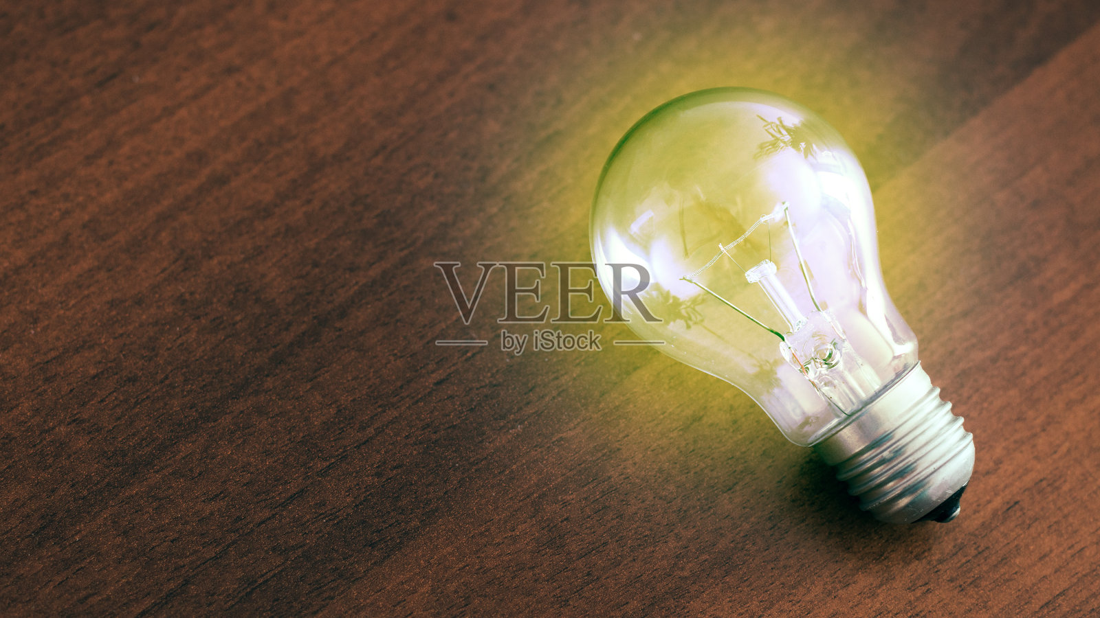 灯泡，概念理念照片摄影图片