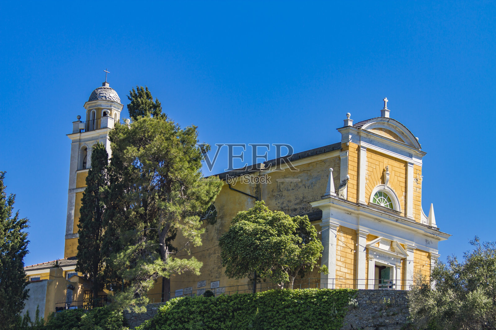 意大利波托菲诺的圣乔治教堂照片摄影图片
