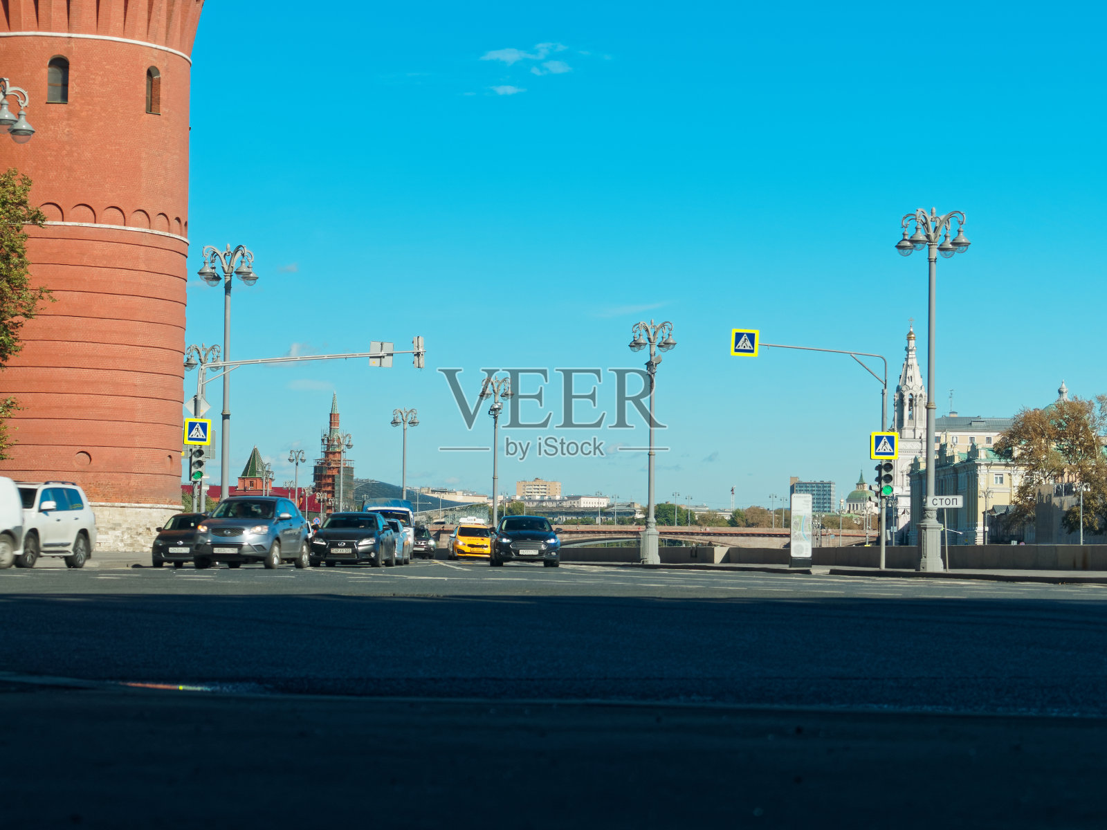 莫斯科的街道交通照片摄影图片