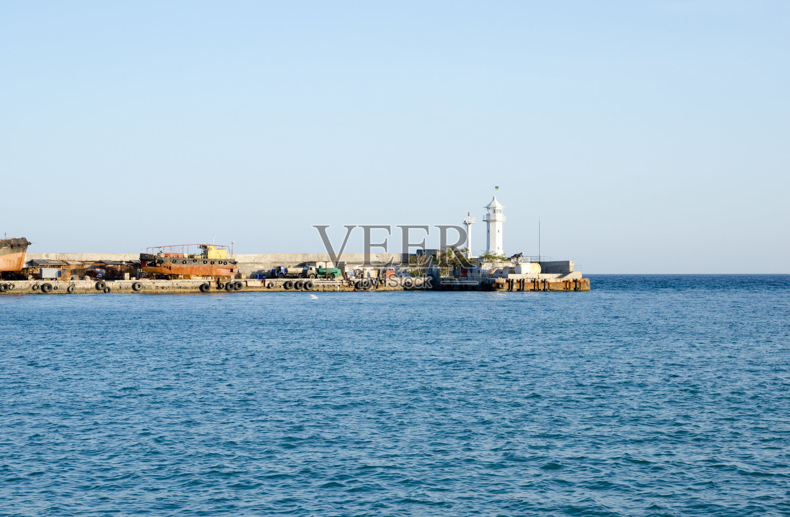 雅尔塔灯塔照片摄影图片