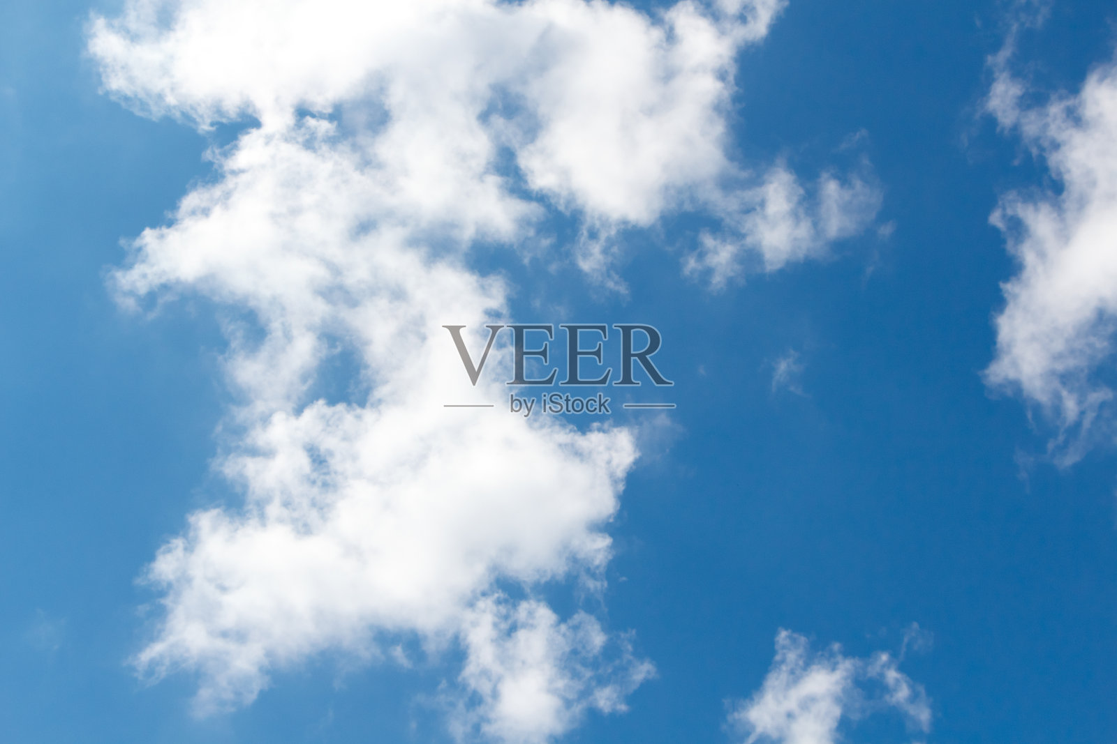 天空中的云照片摄影图片