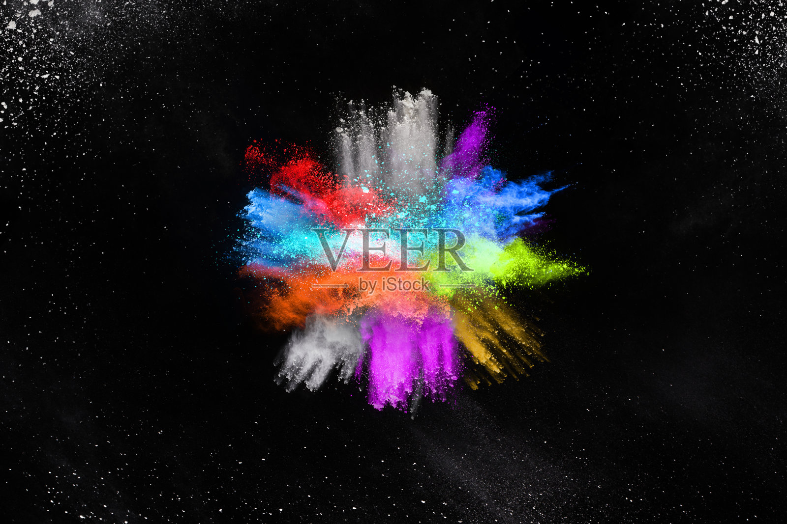 黑色背景上的彩色粉尘爆炸。抽象的粉末溅射背景，冷冻运动的彩色粉末爆炸/投掷彩色粉末，多色闪光纹理。照片摄影图片
