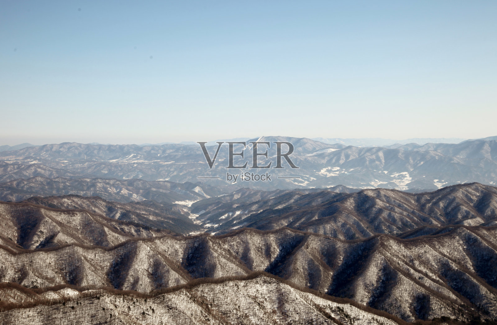 冬天的雪山照片摄影图片