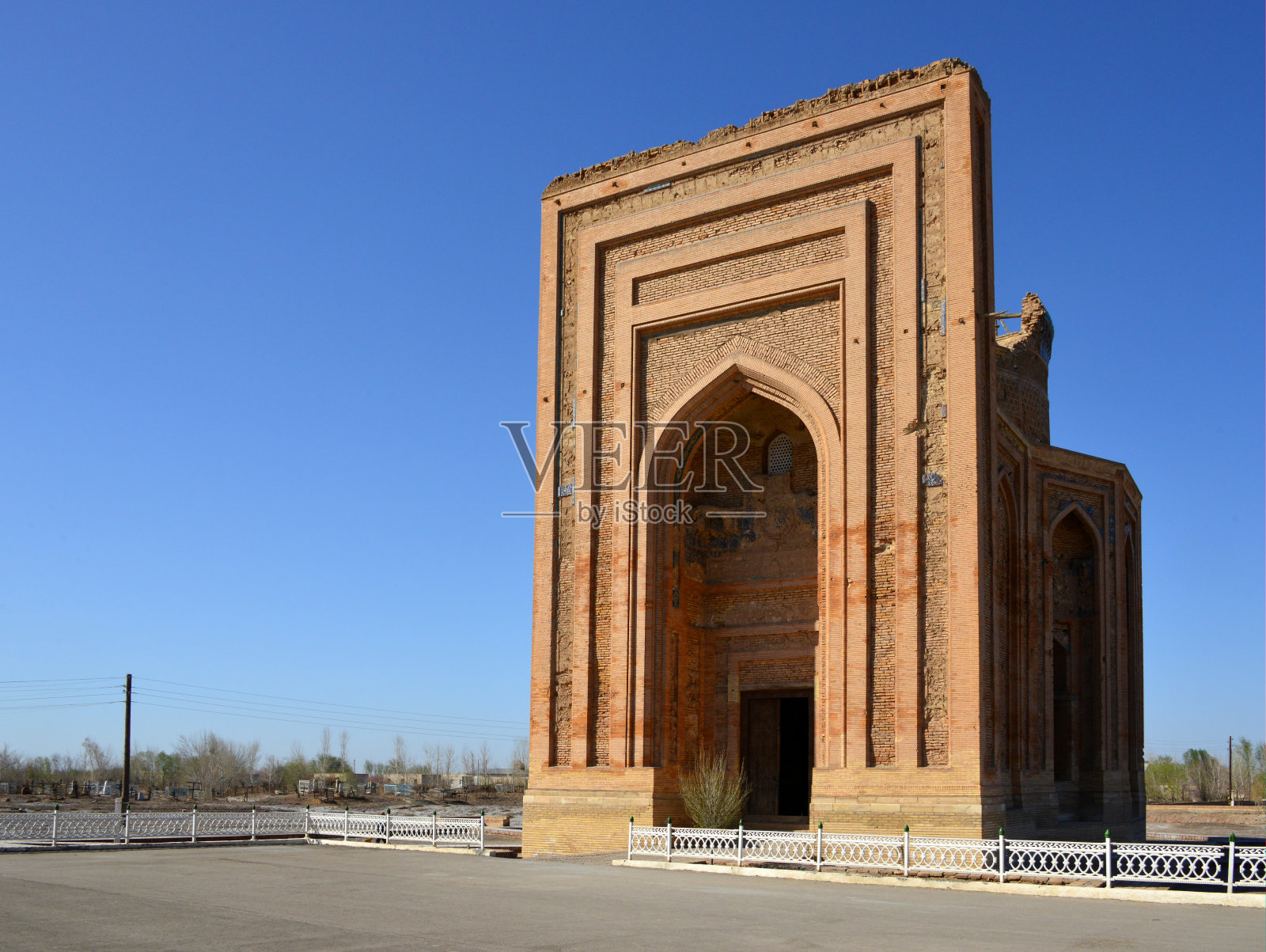 Konye-Urgench - Turabek Khanum陵墓正面有门户(iwan)， 14世纪-花剌子姆的首都，阿契美尼德帝国的一部分，土库曼斯坦照片摄影图片