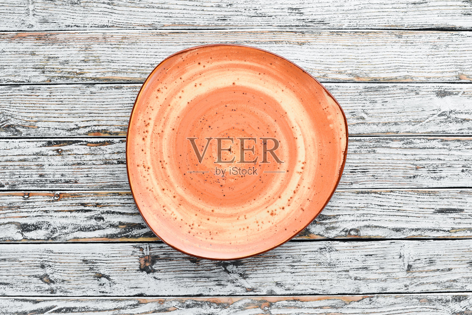 创意餐盘木制背景。为你的文本留出空间。前视图。照片摄影图片