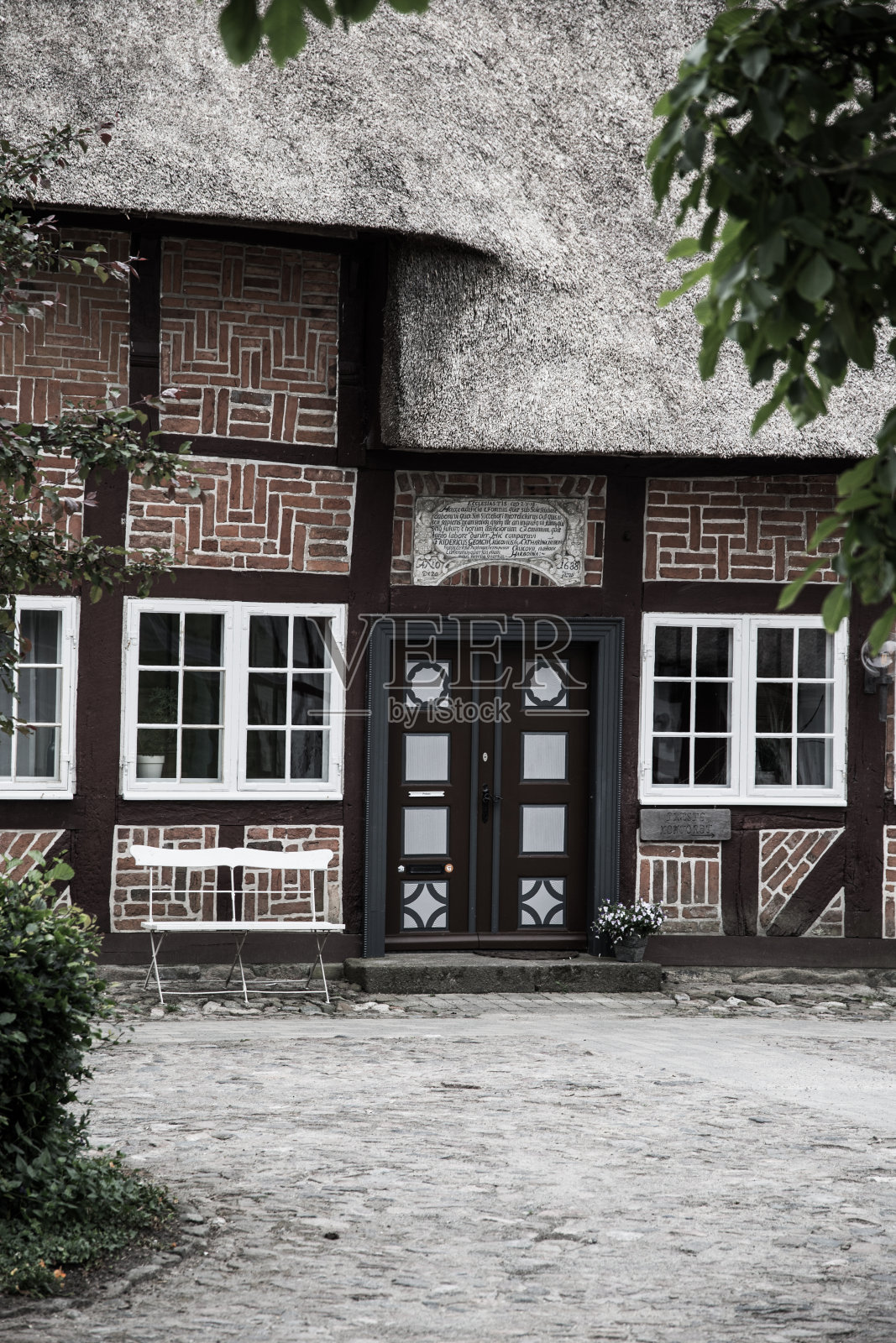 不标记牧师校长照片摄影图片