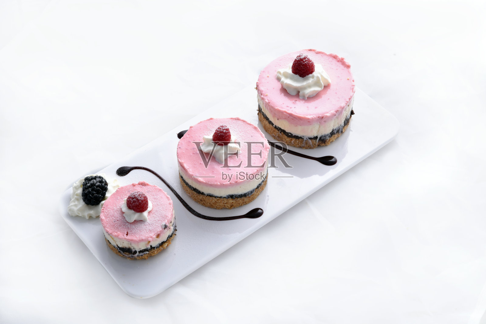 曲奇芝士蛋糕甜点照片摄影图片