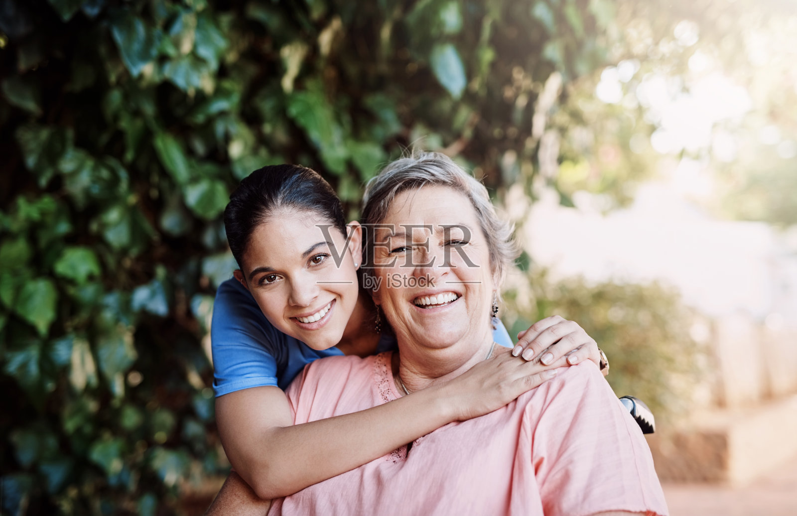 她知道如何让我保持乐观照片摄影图片