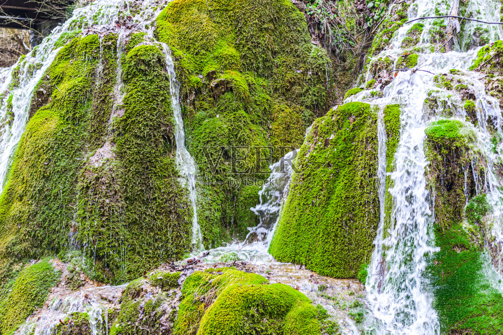 Bigar瀑布照片摄影图片