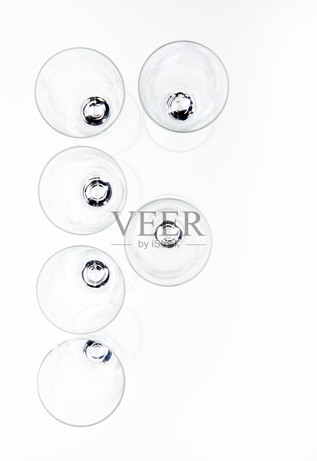 空的香槟玻璃白色背景照片摄影图片