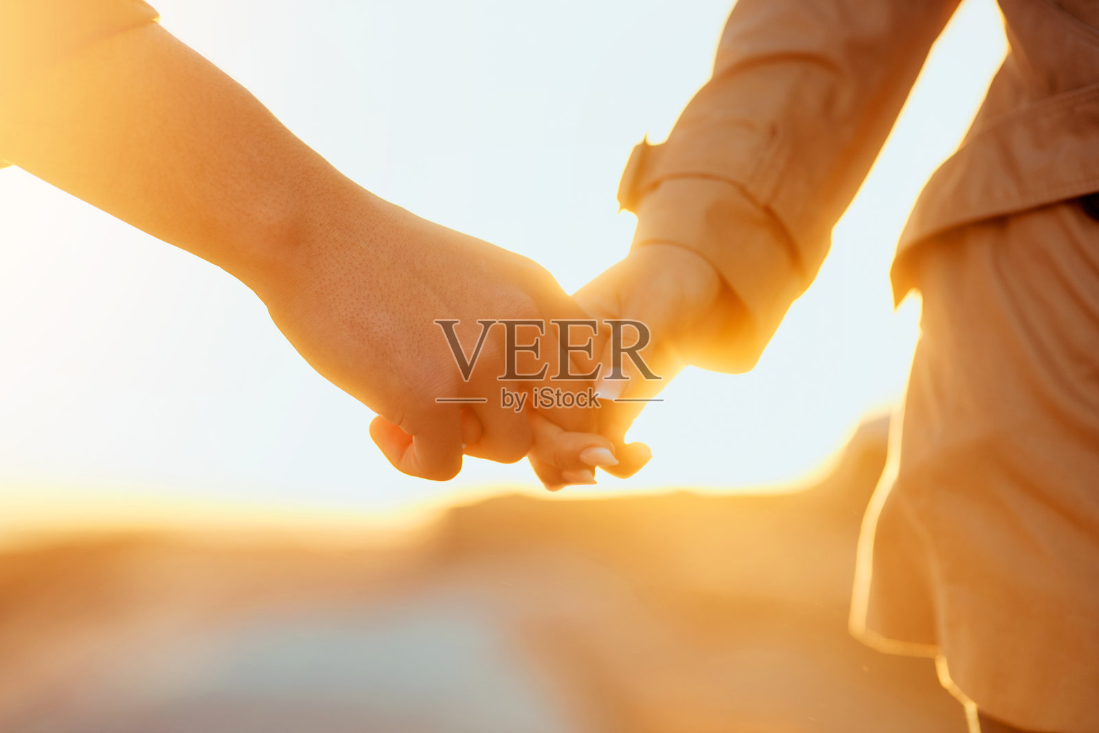 永远不要放弃爱照片摄影图片