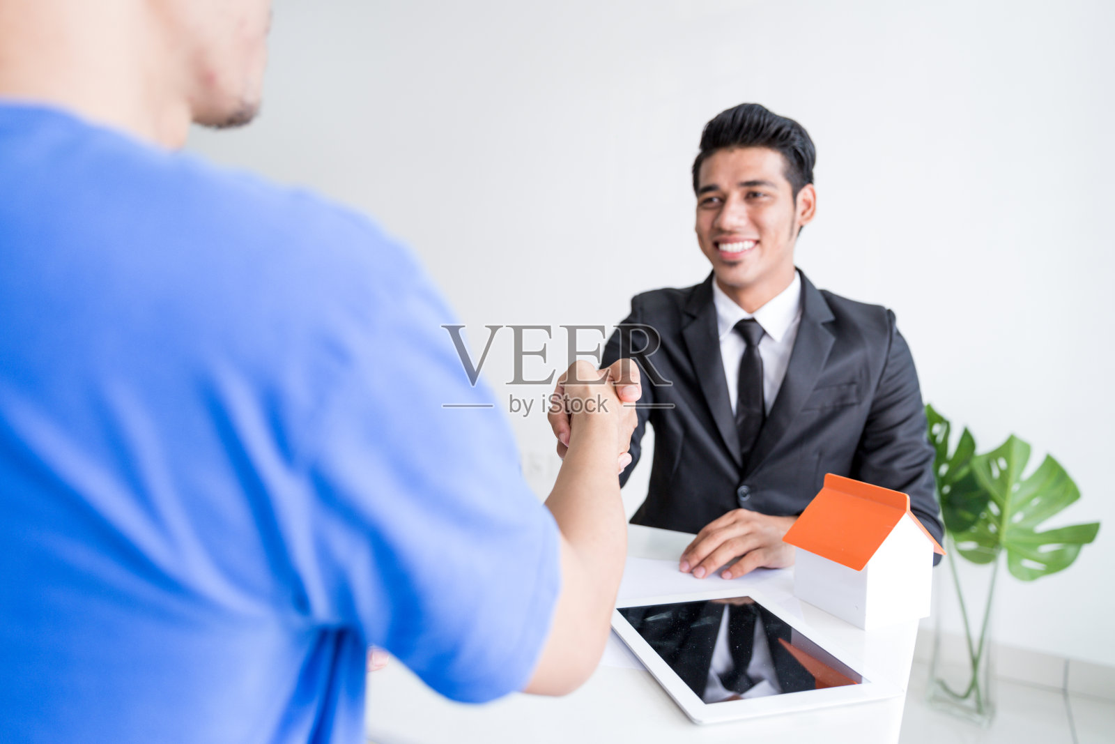 买新房子照片摄影图片