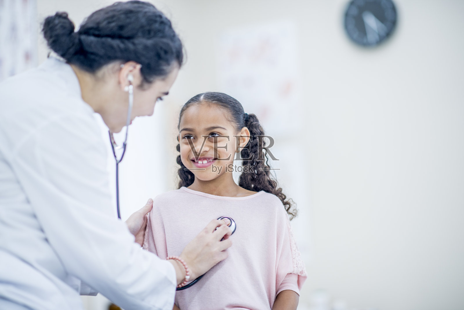 心跳考试照片摄影图片