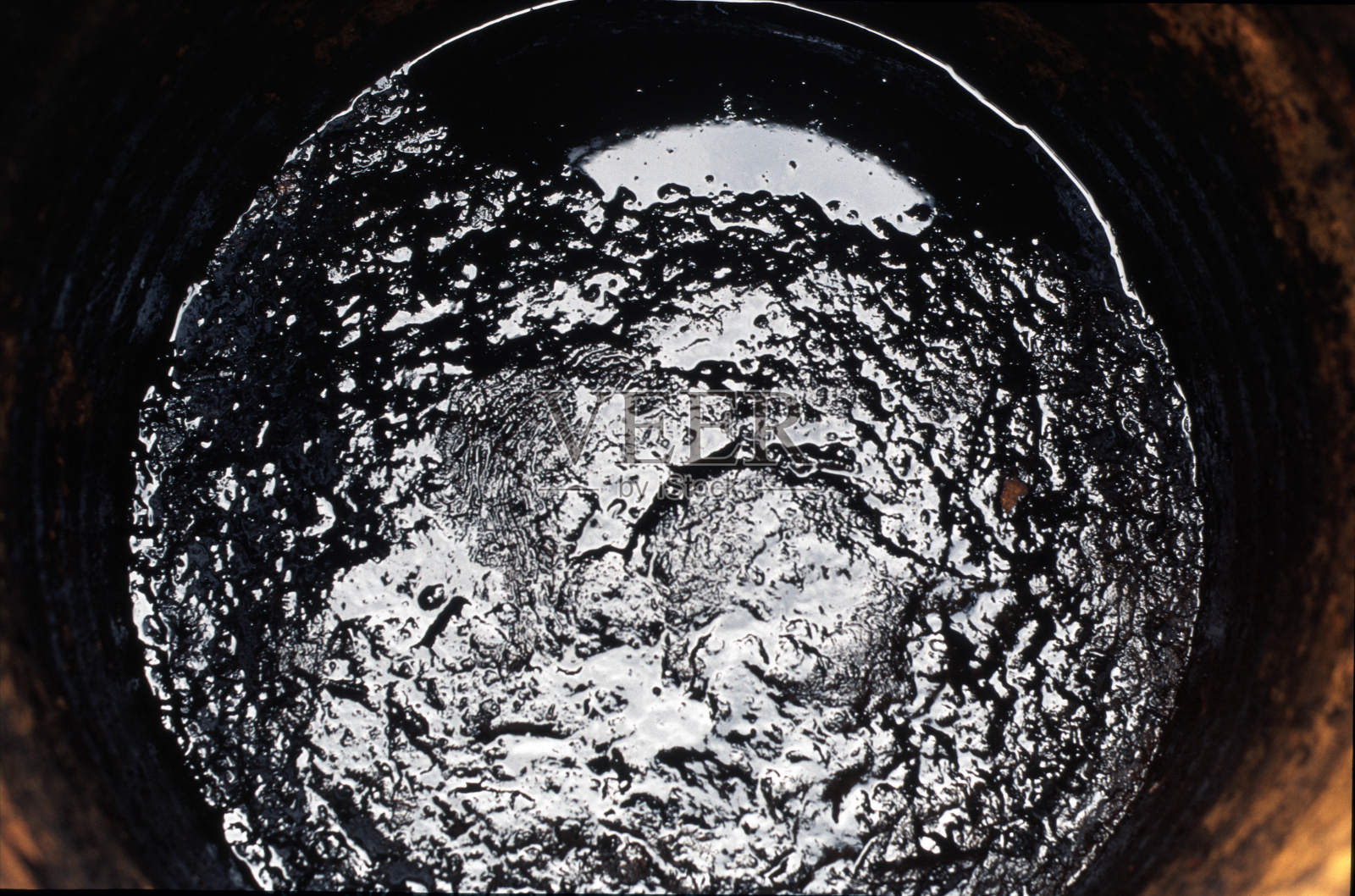 西班牙巴斯克地区的造船厂照片摄影图片