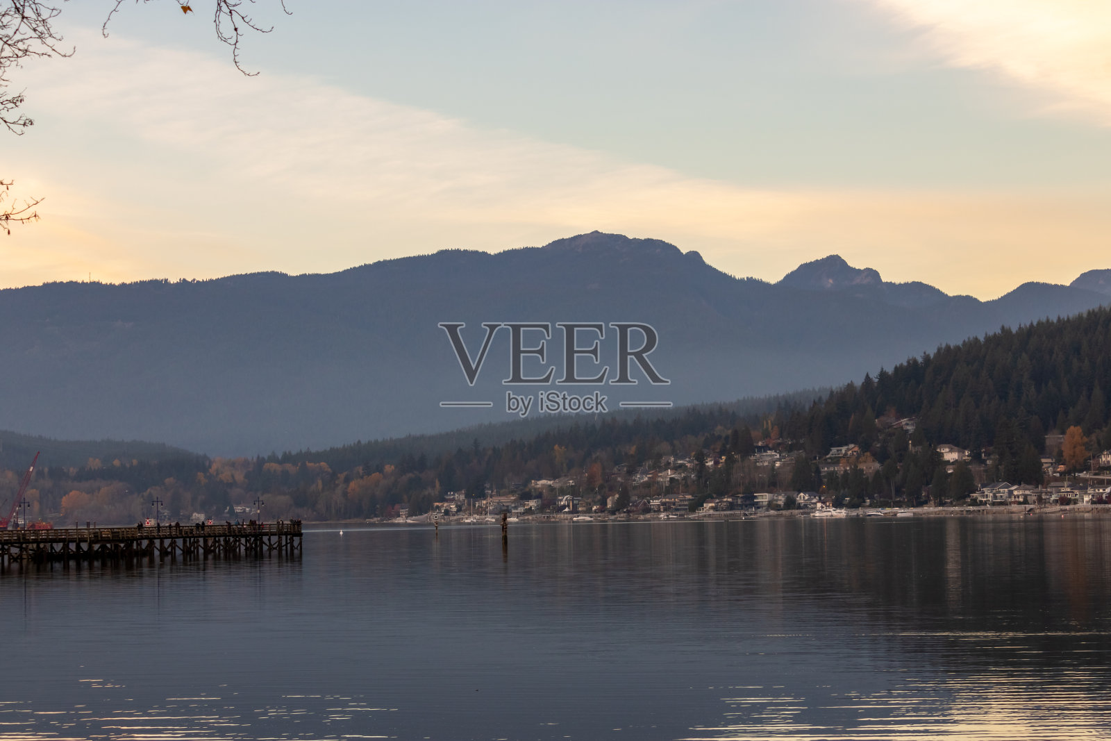 伯拉德湾的黄昏照片摄影图片