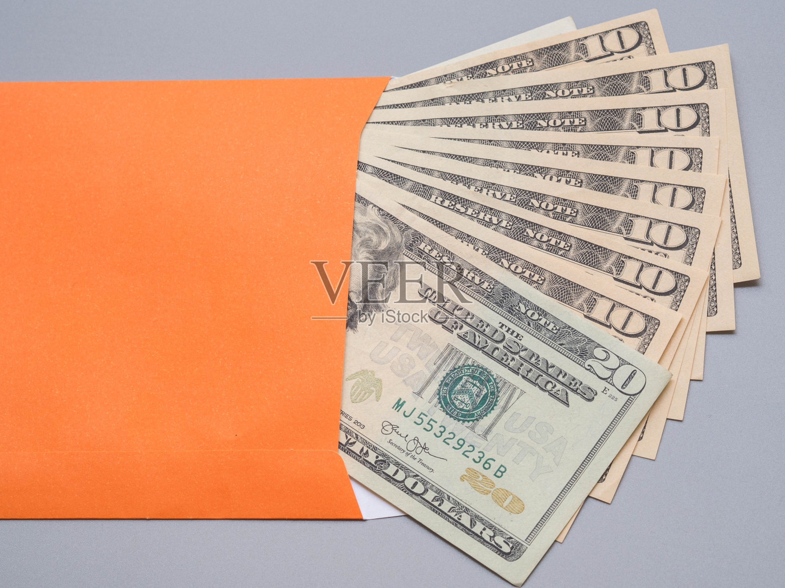 钞票商业理财概念拷贝空间平铺在灰色背景上照片摄影图片