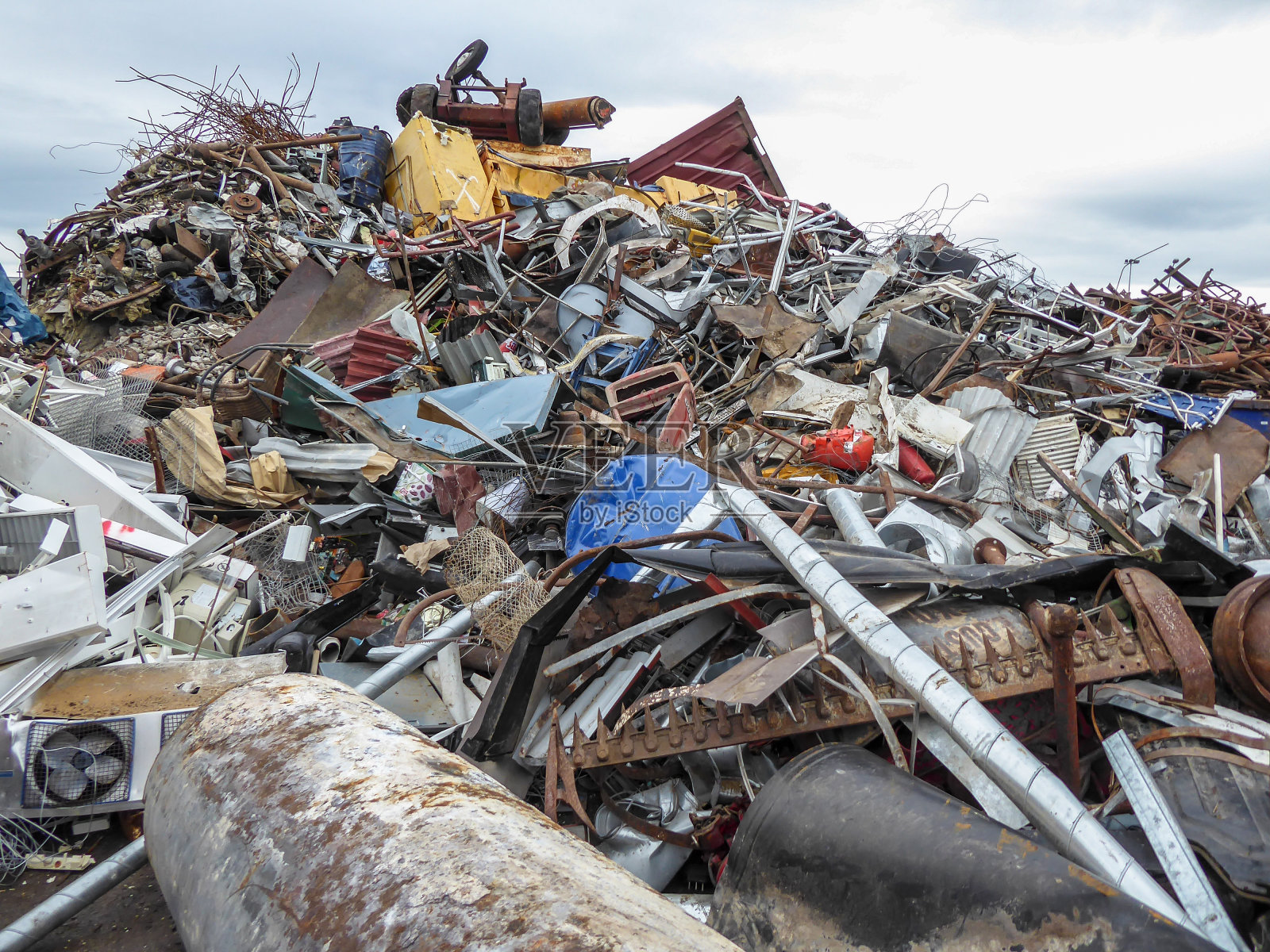垃圾场照片摄影图片