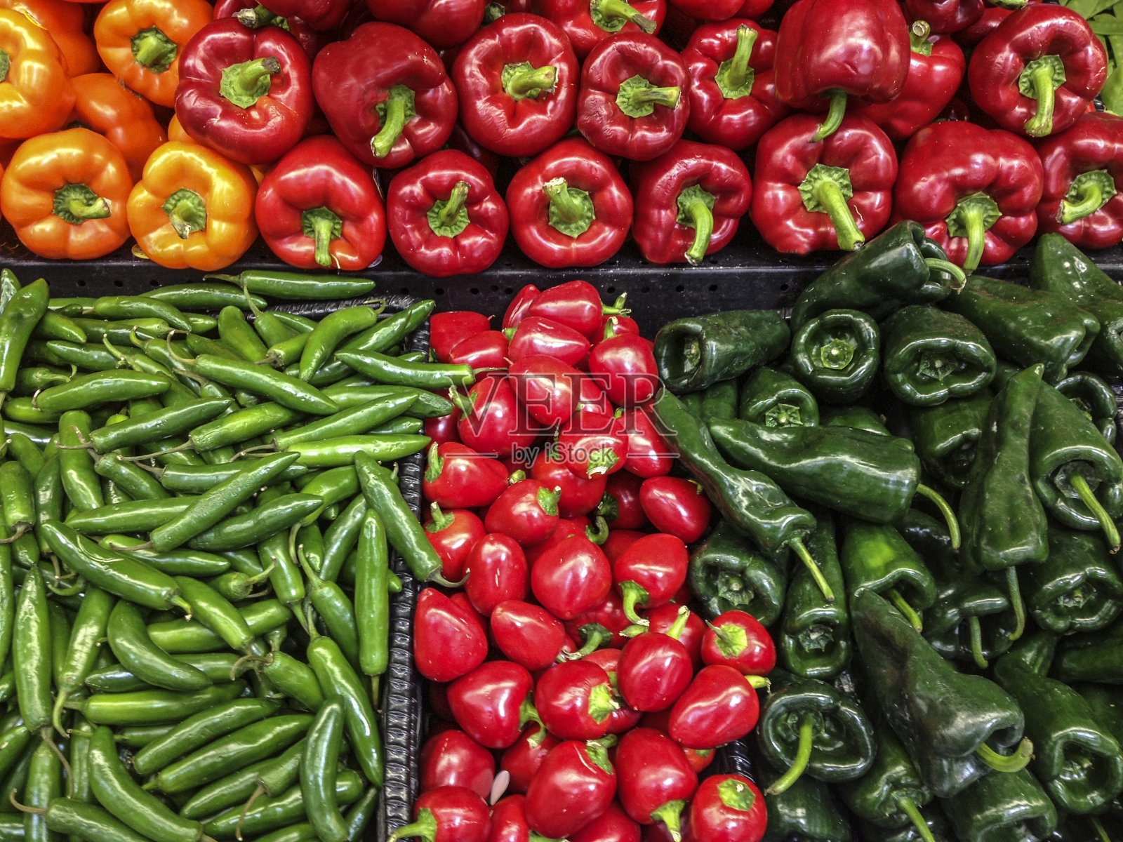 甜辣椒展示照片摄影图片