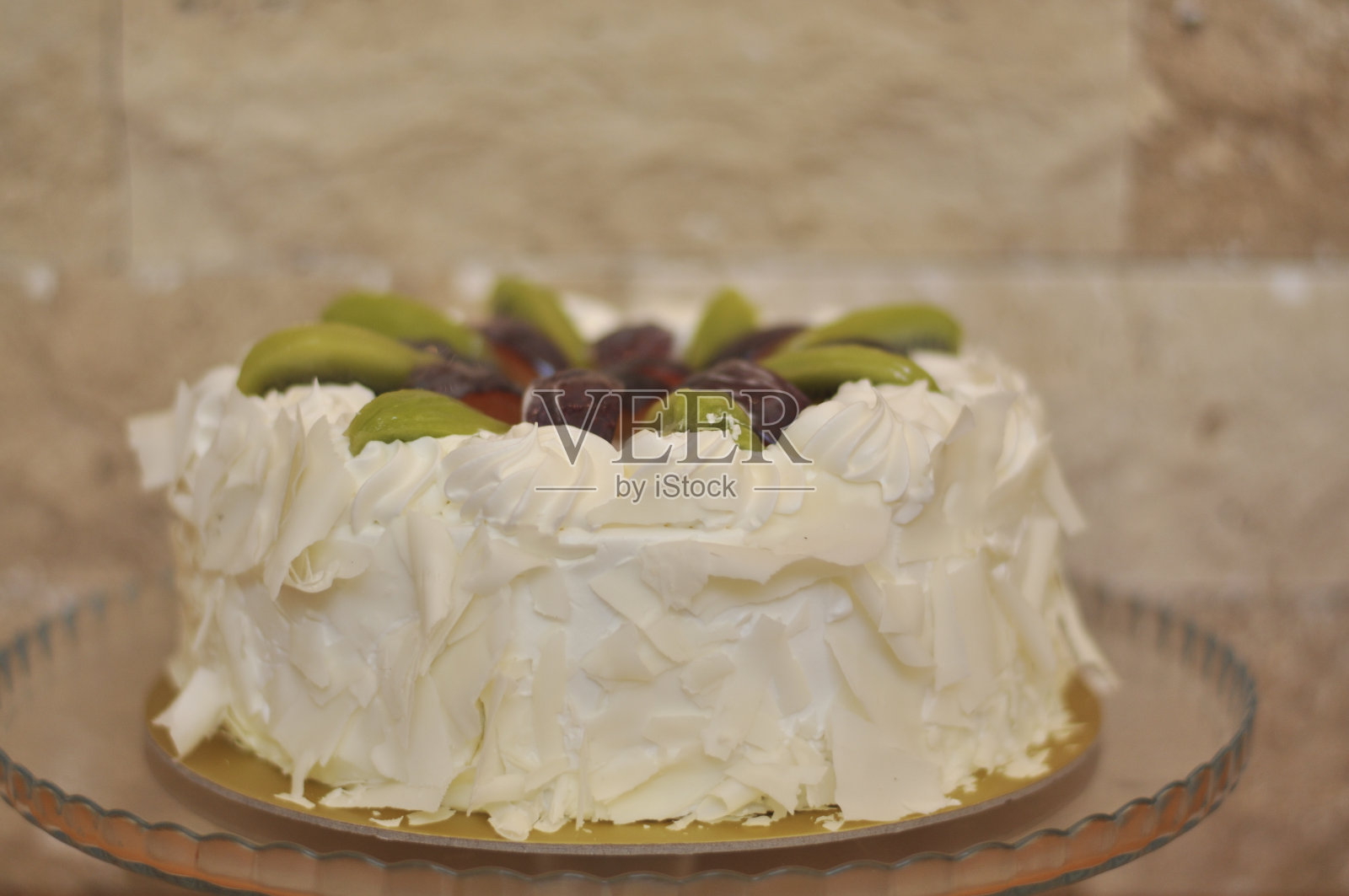 水果白巧克力蛋糕照片摄影图片