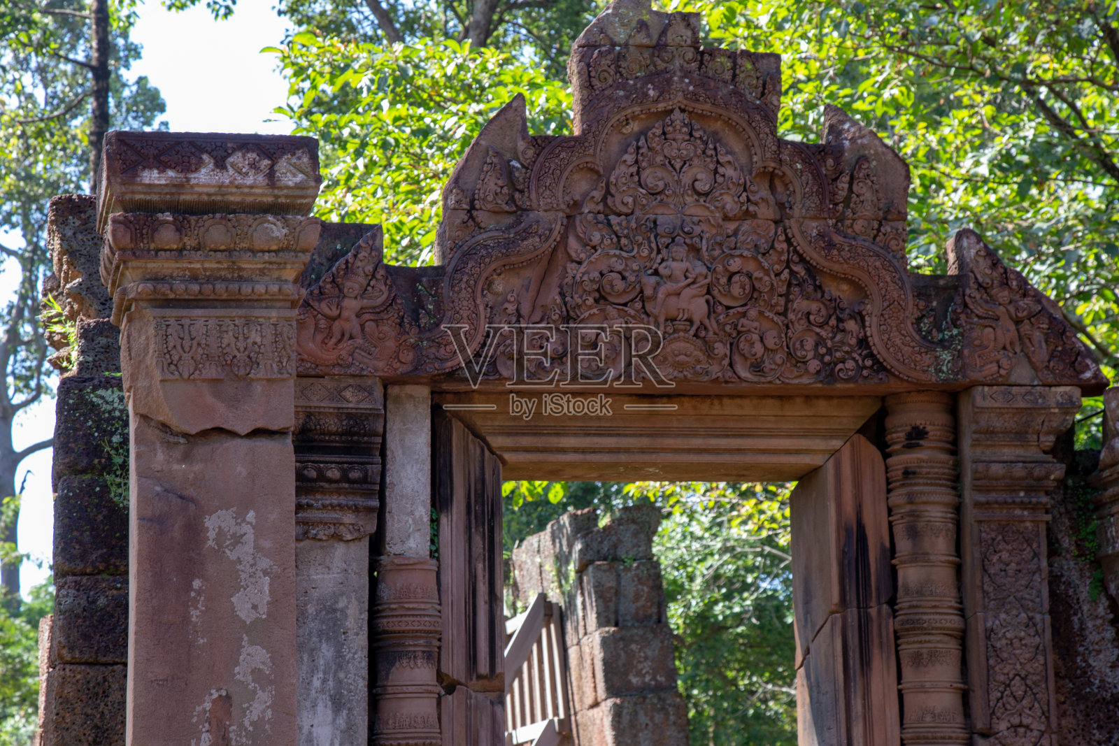 柬埔寨暹粒吴哥建筑群的班泰斯瑞寺(班泰斯瑞寺)照片摄影图片